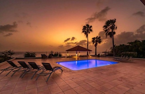 St. Marie Villa | Ocean Front VillaDelMar-Beach Access-Private Pool-10 Guests-