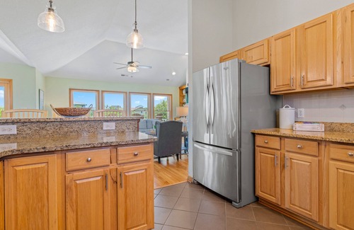 Duck Cottage | Ocean Journey 7B/9B Pool, Hot tub, Walk to Beach in the Heart of Duck