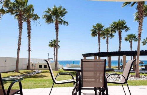 San Carlos Condo | Ocean level Condo in beautiful family resort - Playa Blanca by RedAwning