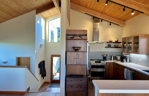 Sea Ranch House | Ocean meadow home, great views, hot tub, EV charger, shared pools