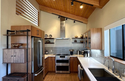 Sea Ranch House | Ocean meadow home, great views, hot tub, EV charger, shared pools