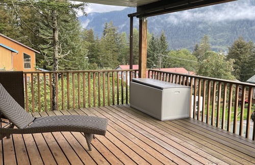 West Juneau House | Ocean, Mt Juneau and Mt Roberts Views from Spacious Front Porch! -Open Concept