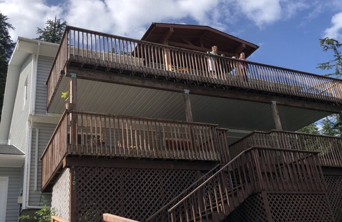 West Juneau House | Ocean, Mt Juneau and Mt Roberts Views from Spacious Front Porch! -Open Concept