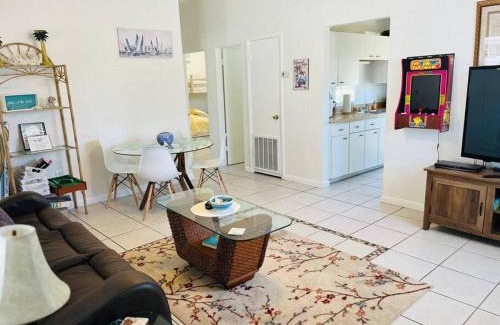 Cocoa Beach House | *Ocean Oasis: Beach Extras & Bikes & Surfboards*