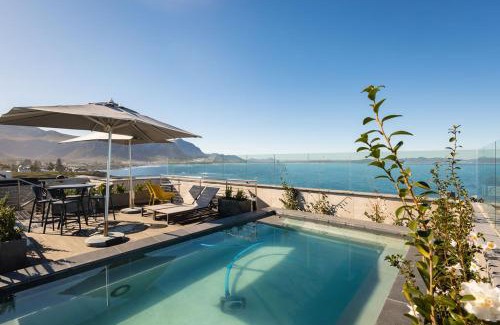 Hermanus City-Centre Apartment | Ocean Penthouse - Hermanus Waterfront Apartments