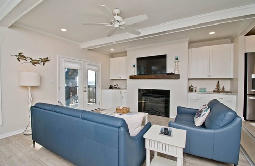 Emerald Isle Condo | Ocean Reef 9-A1, Oceanfront Condo in Emerald Isle, NC!