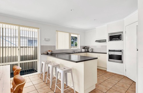 Brooms Head House | Ocean Road Oasis - Beach Front Location