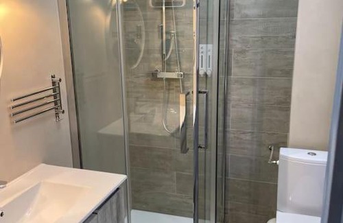 Romans-sur-Isere Apartment | Ocean ROOM