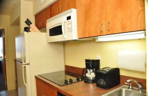 Northeast Virginia Beach Resort | Ocean Sands Resort with a nice Oceanfront Balcony