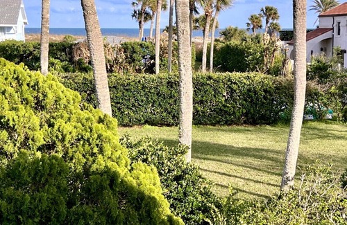 St. Augustine Beach Apartment | Ocean Song, 802 A1A Beach Blvd.