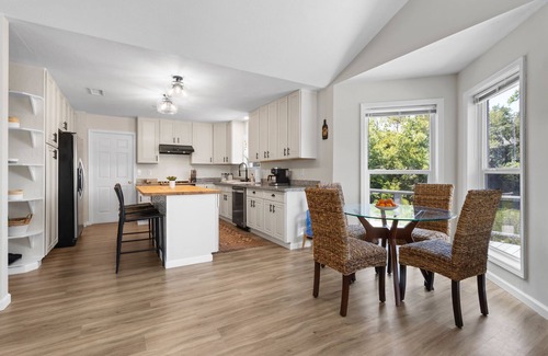 Ocean Springs House | Ocean Springs Waterfront Home with Amazing Views!