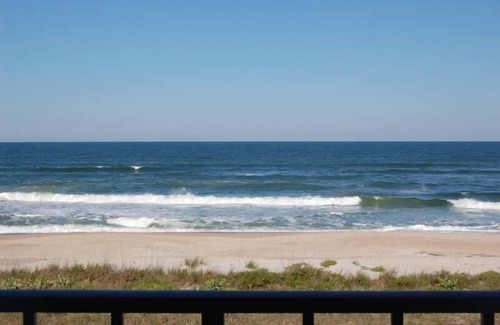 Sawgrass Condo | Ocean Star.On the beach in Ponte Vedra!