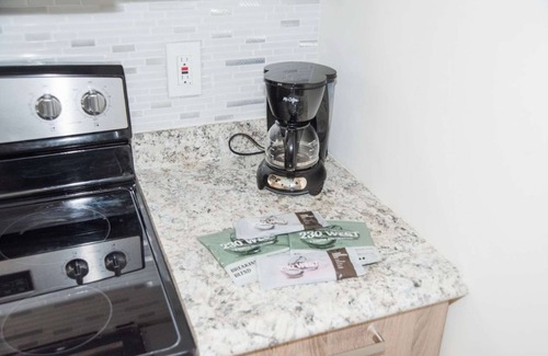 Pompano Beach Condo | Ocean Stroll: 2BR + Waterfall Pool