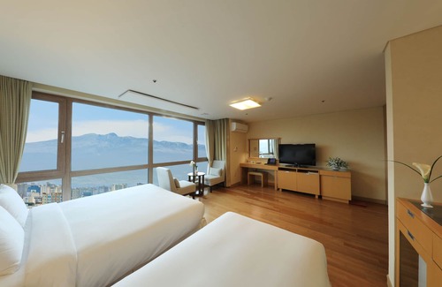 Downtown Hotel | Ocean Suites Jeju Hotel
