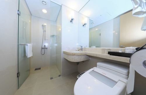 Downtown Hotel | Ocean Suites Jeju Hotel