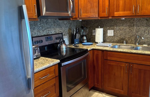 Bayview Condo | Ocean view 1-bedroom condo with pools, spa, walk to Poipu Beach and restaurants