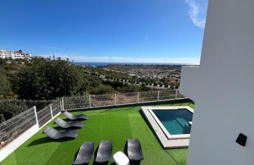 Patio Apartment | Ocean view by Charmes C