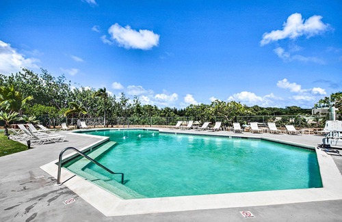 Nawiliwili Condo | Ocean-View Condo < Half Mile to Kalapaki Beach!