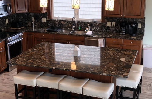 York Beach House | OCEAN VIEW CRASHING WAVES STUNNING SECOND FLOOR KITCHEN/LIVING ROOM 8 BED 4 BATH