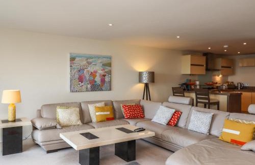 Carbis Bay Apartment | Ocean View