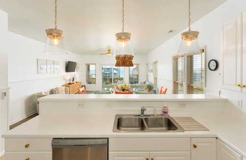 Surf City House | Ocean-View Pet-Friendly Beach Access Retreat