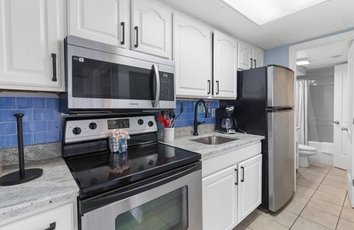 Myrtle Beach Hotel | Ocean View Retreat: Includes Breakfast 14th Flr