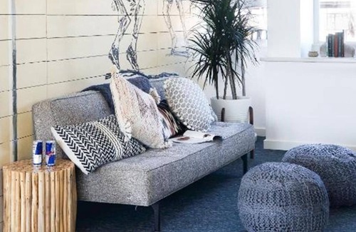 Venice Hotel | Ocean View Room in Venice Beach | Balcony | Free Breakfast | Rooftop Lounge