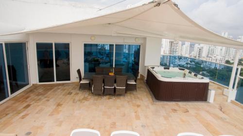 El Laguito Apartment | OCEAN VIEW SPACIOUS PENTHOUSES WITH BIG TERRACES AND OVER 318 Square Meters