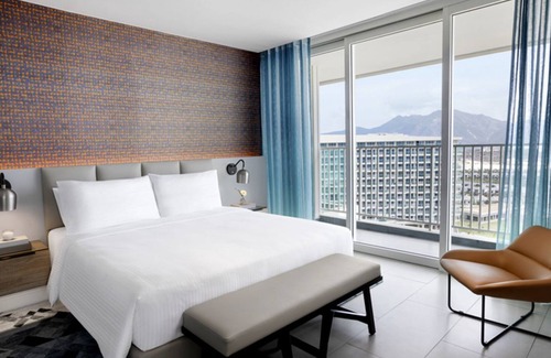 Cam Ranh Hotel | Ocean view suite for 5 ppl at Alma resort
