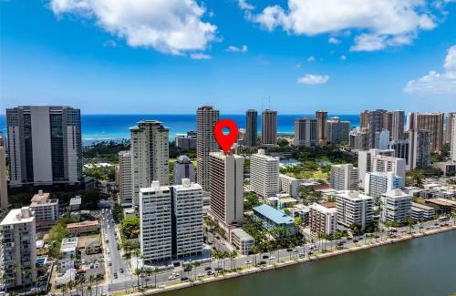 Waikiki Apartment | Ocean View Wyndham 4 Star Resort