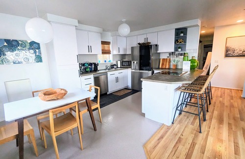 Waldport House | Ocean Views From Every Bedroom, Private Beach Access, Hot Tub, Game Room, WiFi