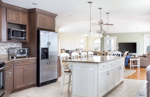 Breakwater Village House | Ocean Views, Neighborhood Beach, A/C, 5 Beds