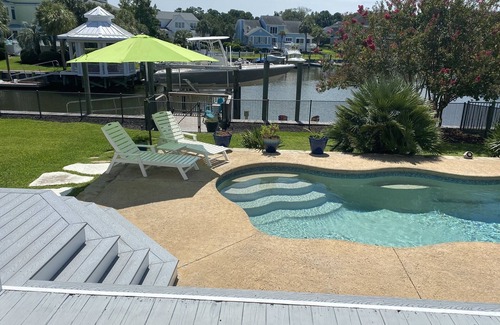 Sea Breeze House | Ocean views on the 3rd, 4th floor & roof top terrace, water front living off ICW