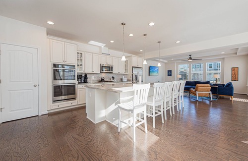 Frankford Villa | Ocean Villa 1.7 miles to the Beach