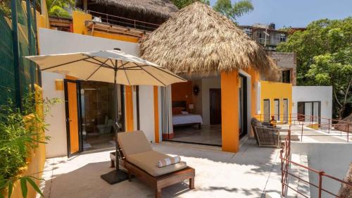 Puerto Vallarta Villa | Oceanfront 15 Bedroom Villa for 34 Guests