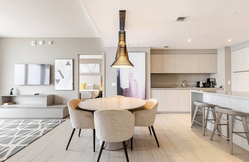 Hollywood South Central Beach Apartment | Oceanfront 2BR/2BA Hyde (Beach Service)