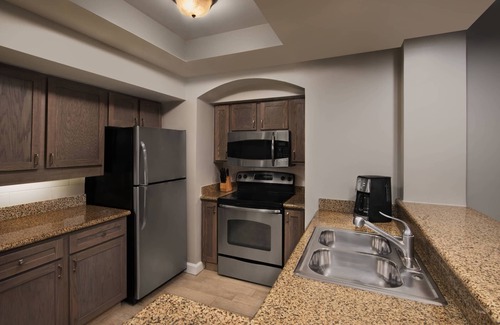Palm Beach Shores Resort | Oceanfront - 3 Bedroom - Marriott's Ocean Pointe - Full Resort Access