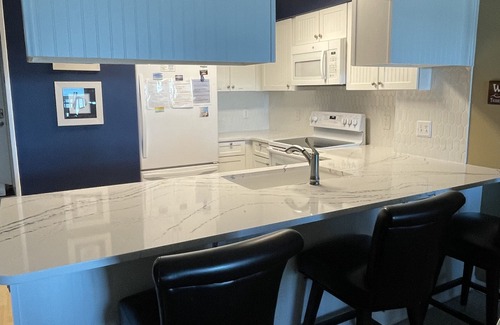 Kure Beach Condo | ⛱Oceanfront 3BDR, 2 Bath Condo, Covered Deck, Easy Beach Access, Pools/Hot Tub⛱