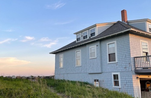 Ogunquit - Wells House | Oceanfront 5 Bedroom with STUNNING View