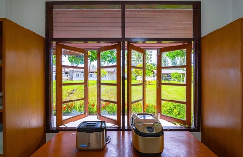 Hua Hin Villa | Oceanfront 6 Bedroom Twin Villas OV6