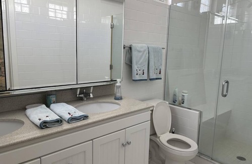 Ship Bottom Cottage | OCEANFRONT Adorable Cottage! Perfect For a Couple or Small Family of 4!
