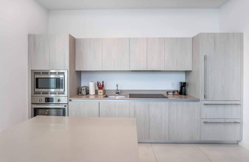 Hollywood South Central Beach Resort | Oceanfront! Amazing One Bedroom Apartment at Hyde Resort!