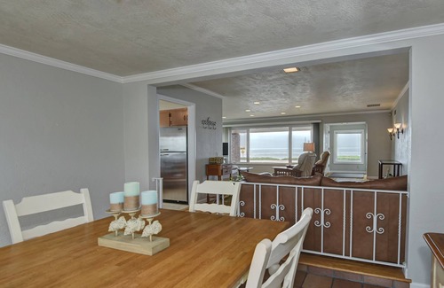 Westside Santa Cruz House | Oceanfront @ Beach In Santa Cruz! Dog Friendly. Super Clean! Amazing Views.