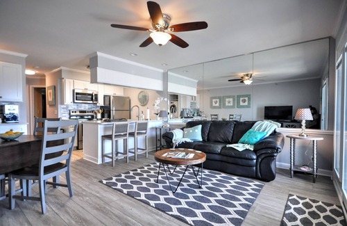 Ocean Isle Beach Condo | Oceanfront Condo with Pool