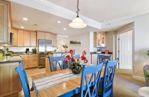 Sussex County Condo | Oceanfront Condo w/Pool & Fireplace