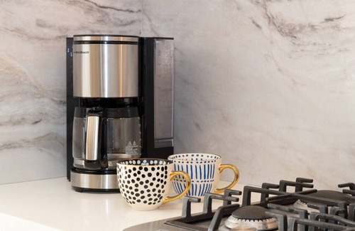 Las Glorias Condo | Oceanfront Escape 1BR 2 baths 8 Heated Pools