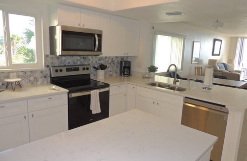 Crescent Beach Condo | Oceanfront Escape: Dive in! Unwind, Relax, and Savor the Breathtaking Views!