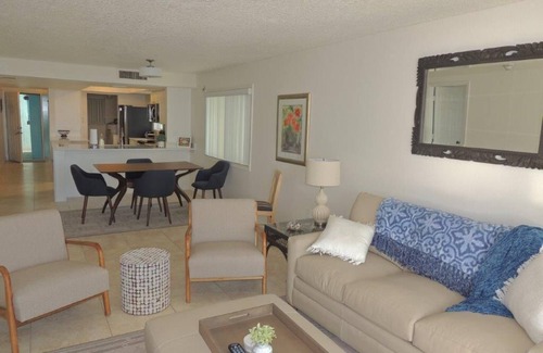 Crescent Beach Condo | Oceanfront Escape: Dive in! Unwind, Relax, and Savor the Breathtaking Views!