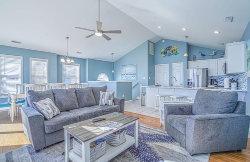 Emerald Isle House | Oceanfront Escape - Stunning Views, Private Beach Access & Spacious Living