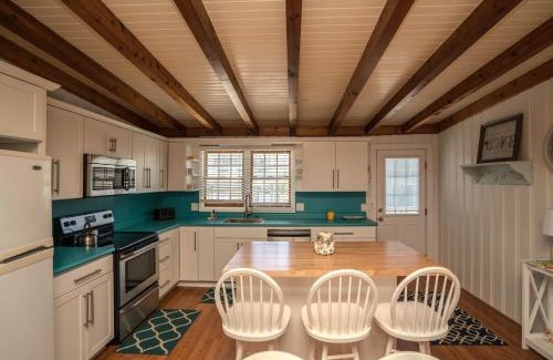 Long Beach House | Oceanfront family fun home and dog friendly! Coastal Coop